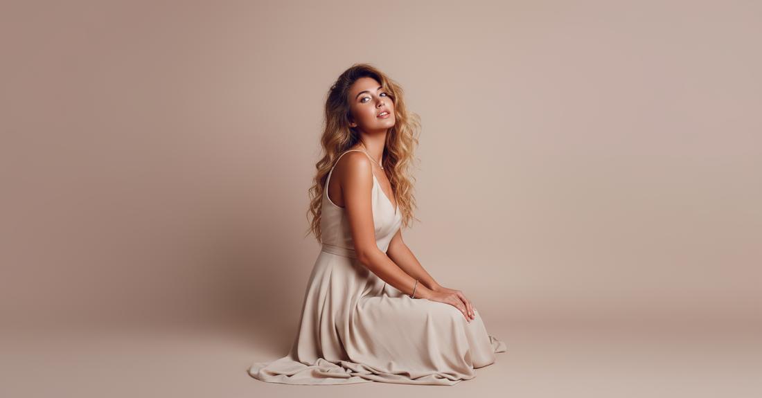 Por que o Vestido Minimalista Nunca Sai de Moda?